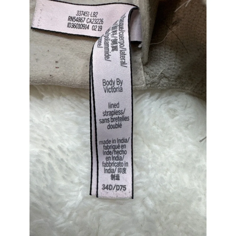 Bundle of 2 Victoria's Secret Strapless Bras - Picture 6 of 7